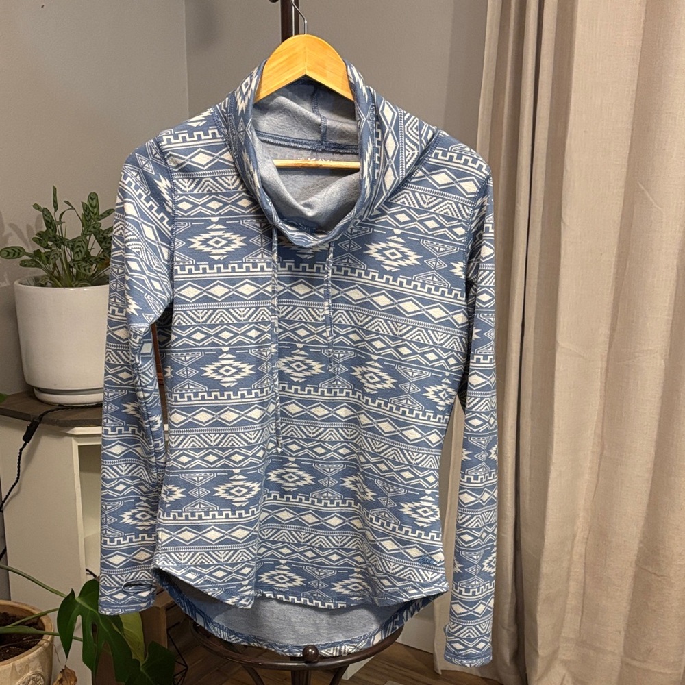 Kavu Blue and White Patterned Cowl Neck Sweater